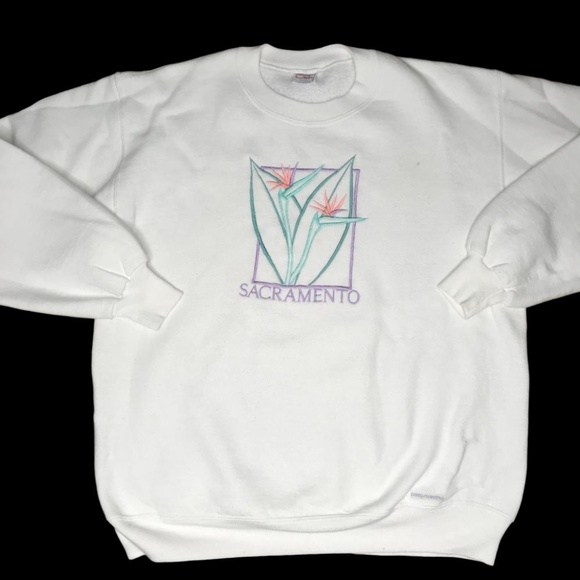 Vintage Tops - Vintage 90s Sacramento California Pastel Sweater